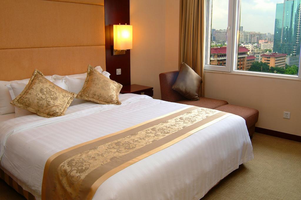 Guangdong Hotel-free Shuttle & Registration Counter Service During Fair 广州